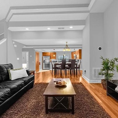 Charming 4Br Family Townhouse Inside Disney Resort Area オーランド エクステリア 写真
