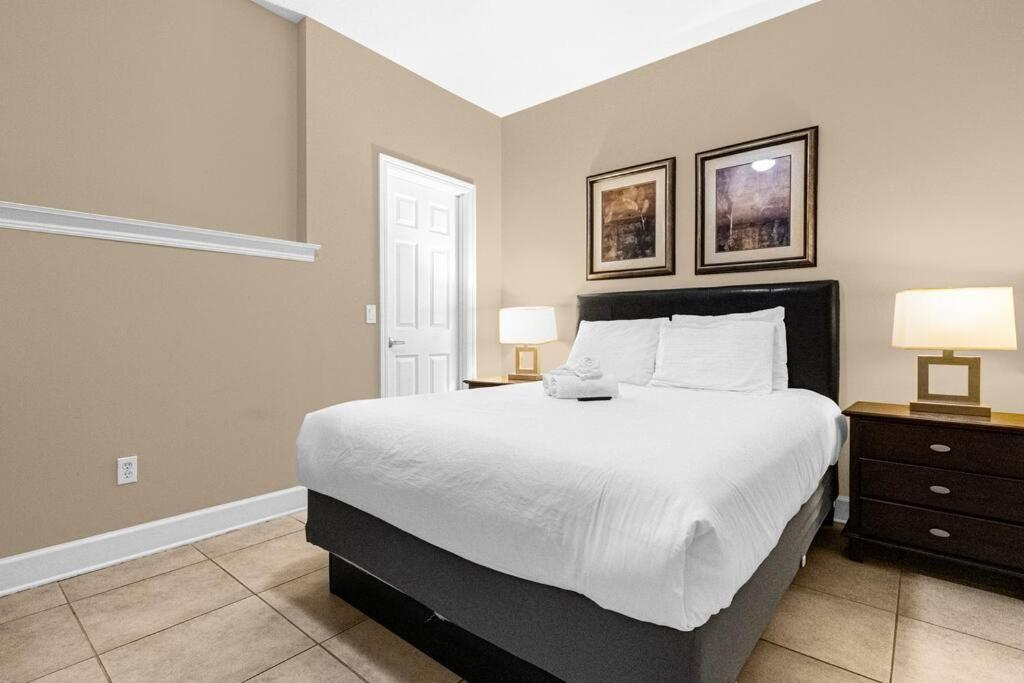 Charming 4Br Family Townhouse Inside Disney Resort Area オーランド エクステリア 写真